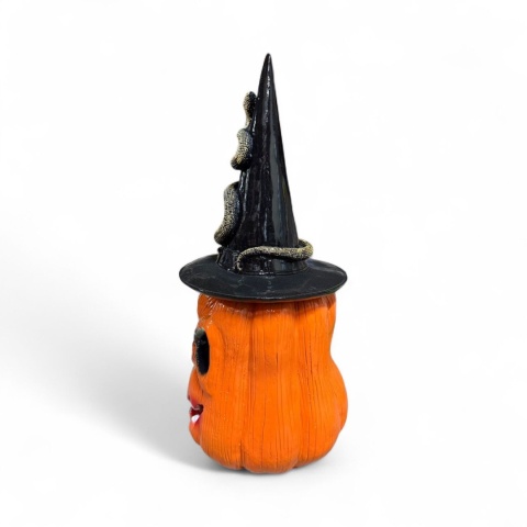 Dynia lampion z kapeluszem